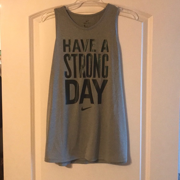 Nike Tops - Nike T-shirt